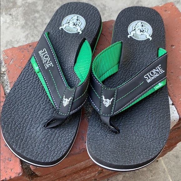 beer koozie flip flops